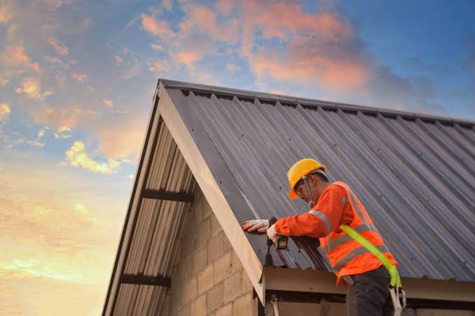 Commercial Roofing Contractors in Palm Beach County